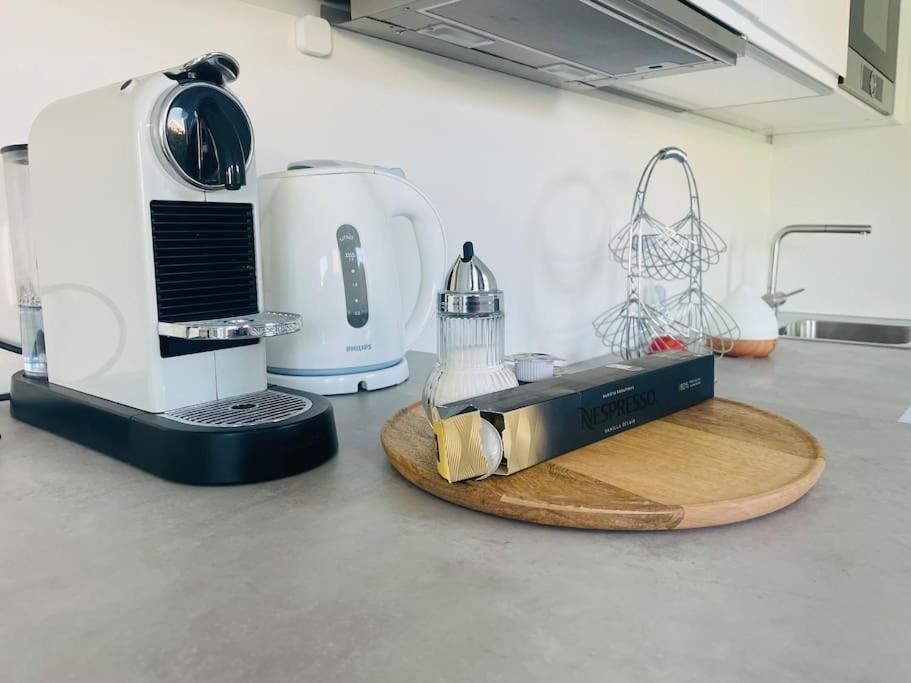 Prachtig Guesthouse Met Gratis Parkeren Maasmechelen Exterior foto